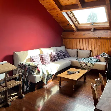 Holiday home Con Piscina En Llivia
